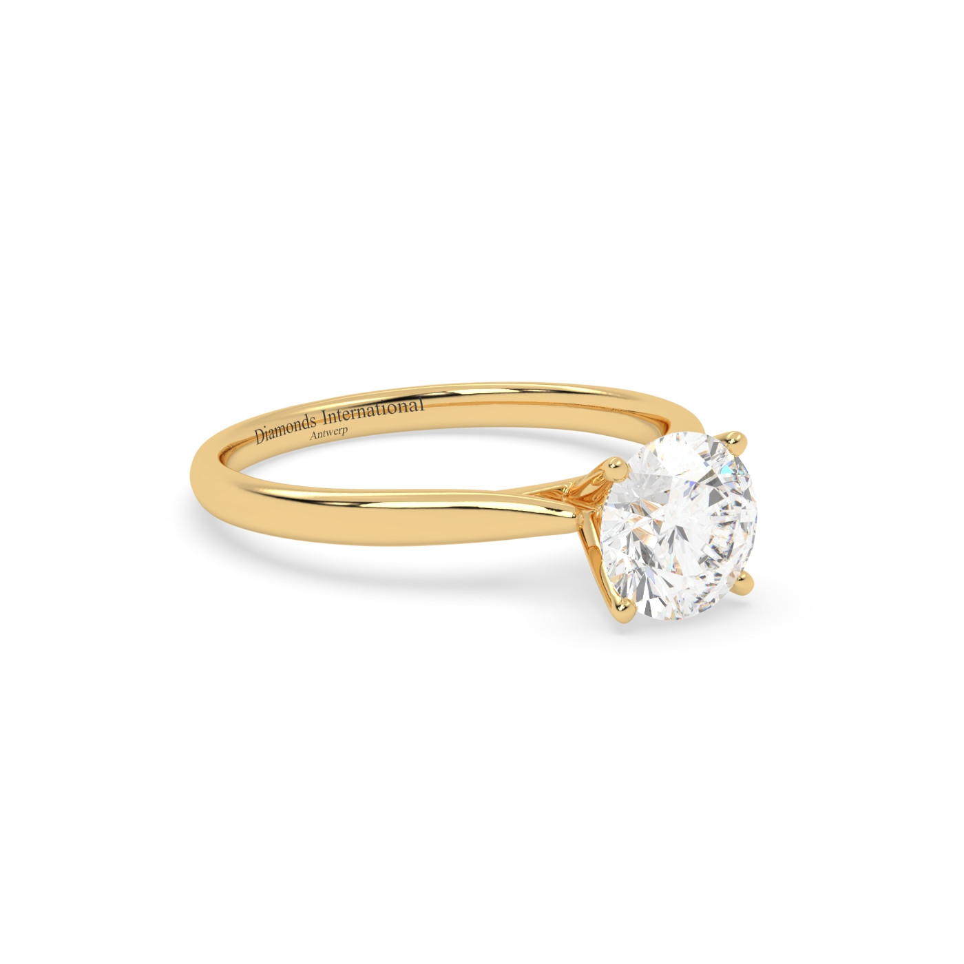 18k yellow gold  round cut solitaire ring