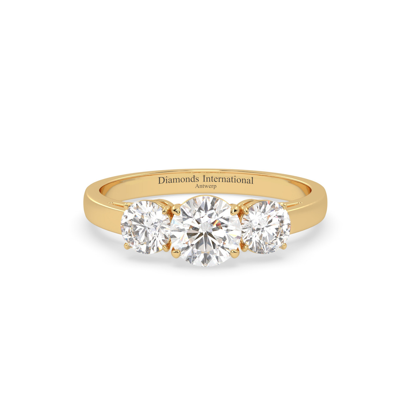 18k yellow gold  round cut 3 stone diamond ring