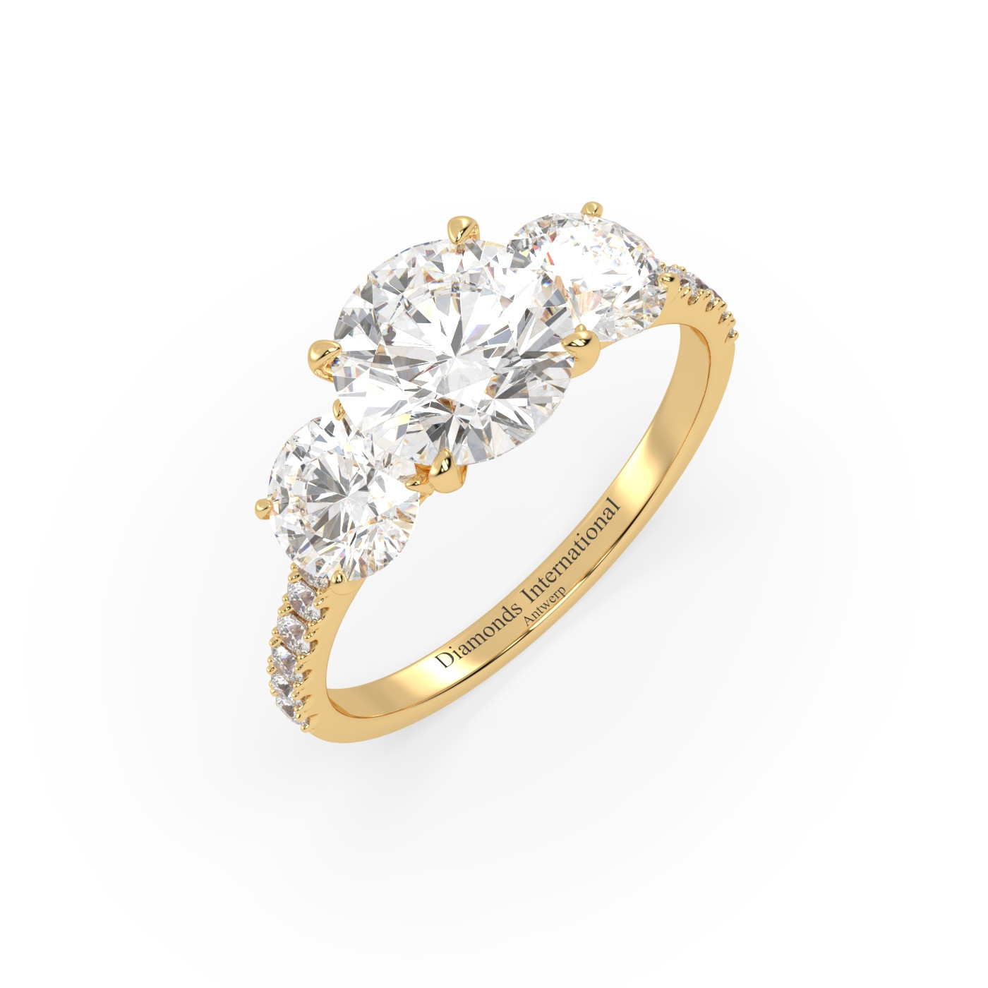 18k yellow gold  round cut diamond ring with side stones